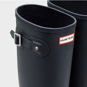 Navy Blue Matte Hunter Boots